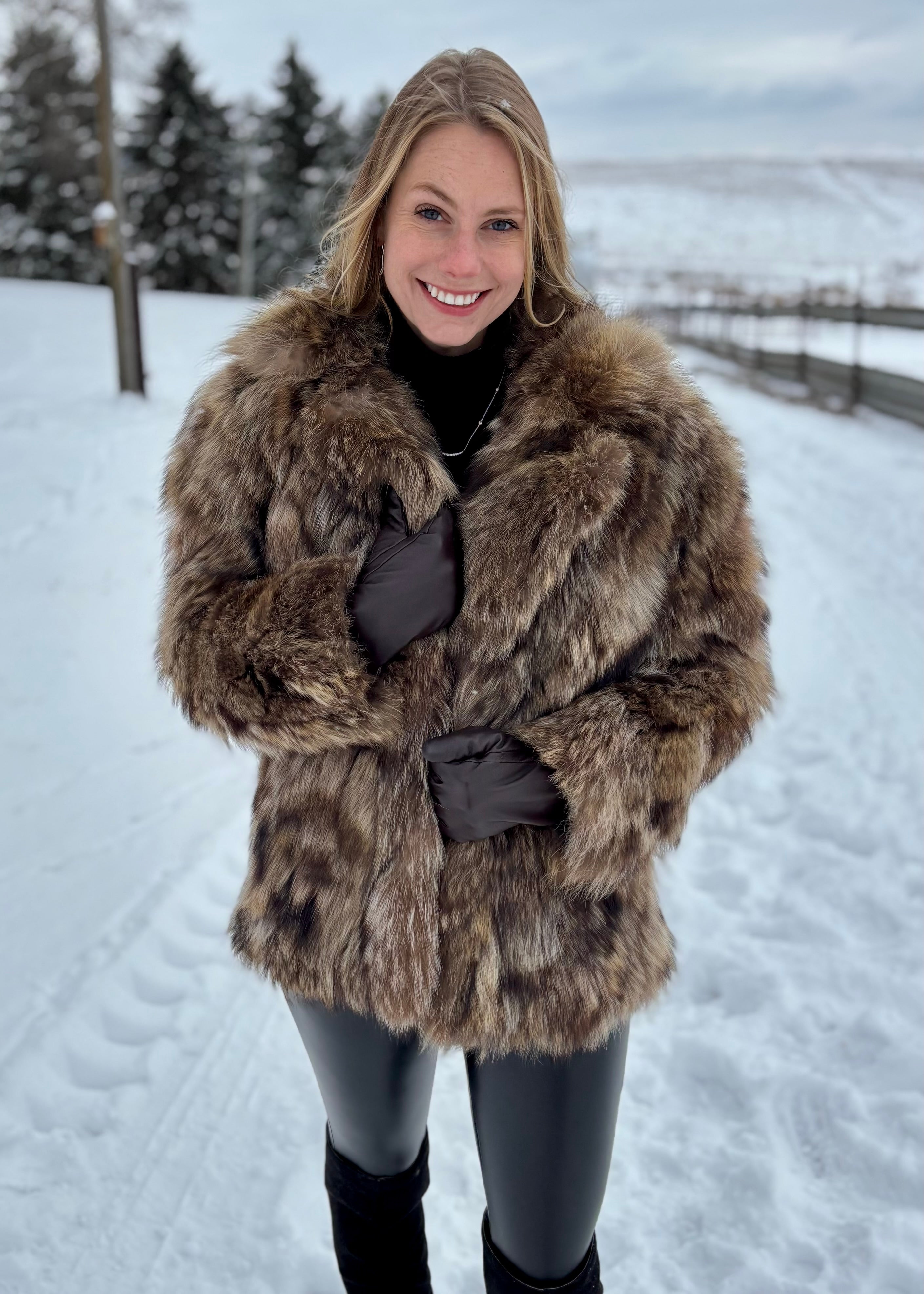 Sz M Genuine Raccoon Jacket – Dakota Darling