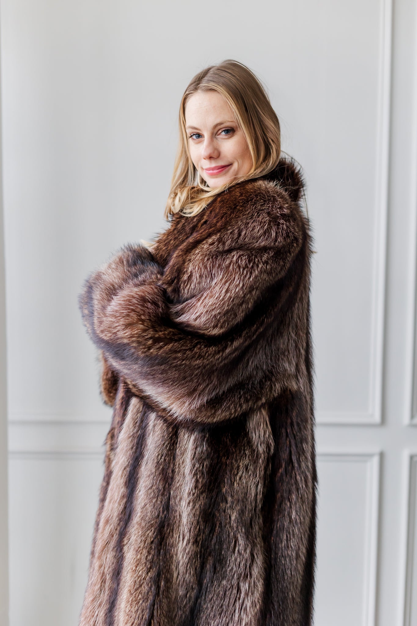 Sz XL Genuine Raccoon Coat – Dakota Darling