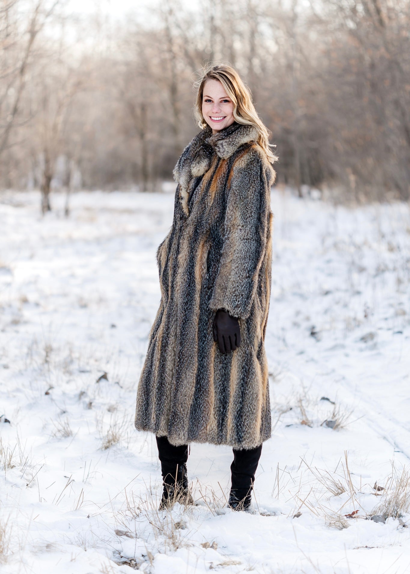 Sz M Genuine Fox Coat – Dakota Darling Furs