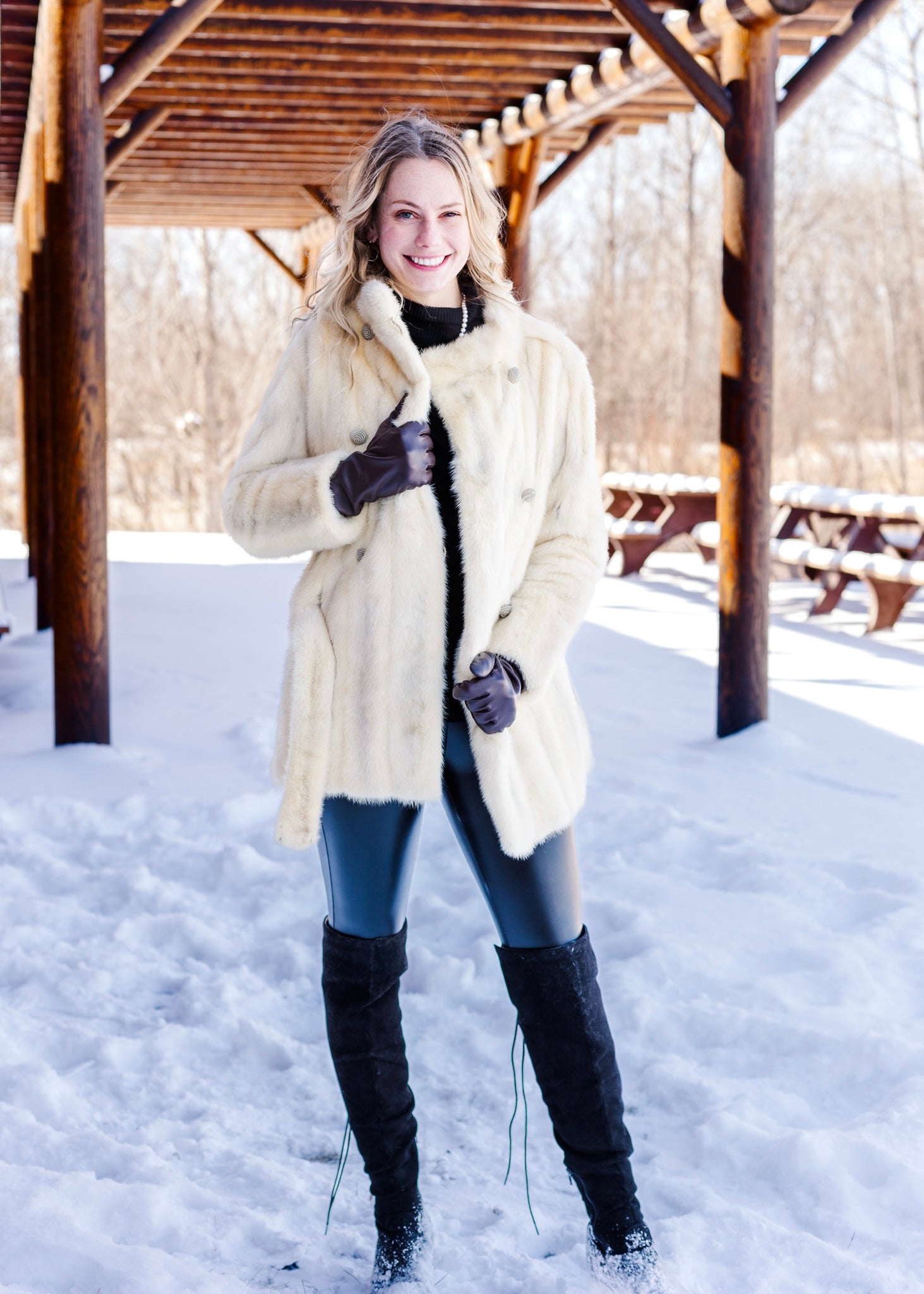 Sz M Genuine Pearl Cross Mink Jacket – Dakota Darling Furs