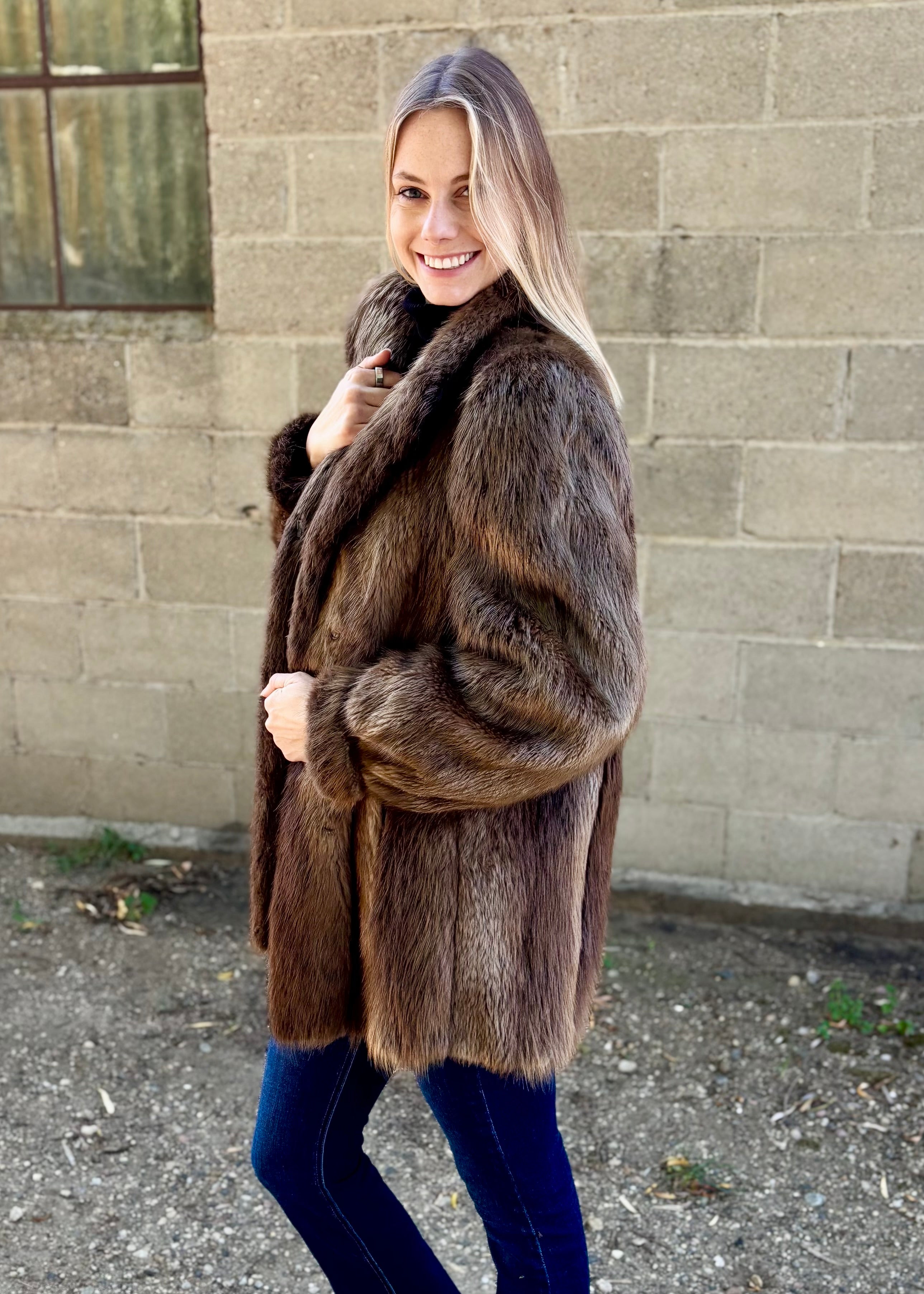 【VICTIM】RECYCLE BEAVER COAT / BLACK VICTIM】RECYCLE BEAVER COAT / BLACK Beaver Fur Black Vintage