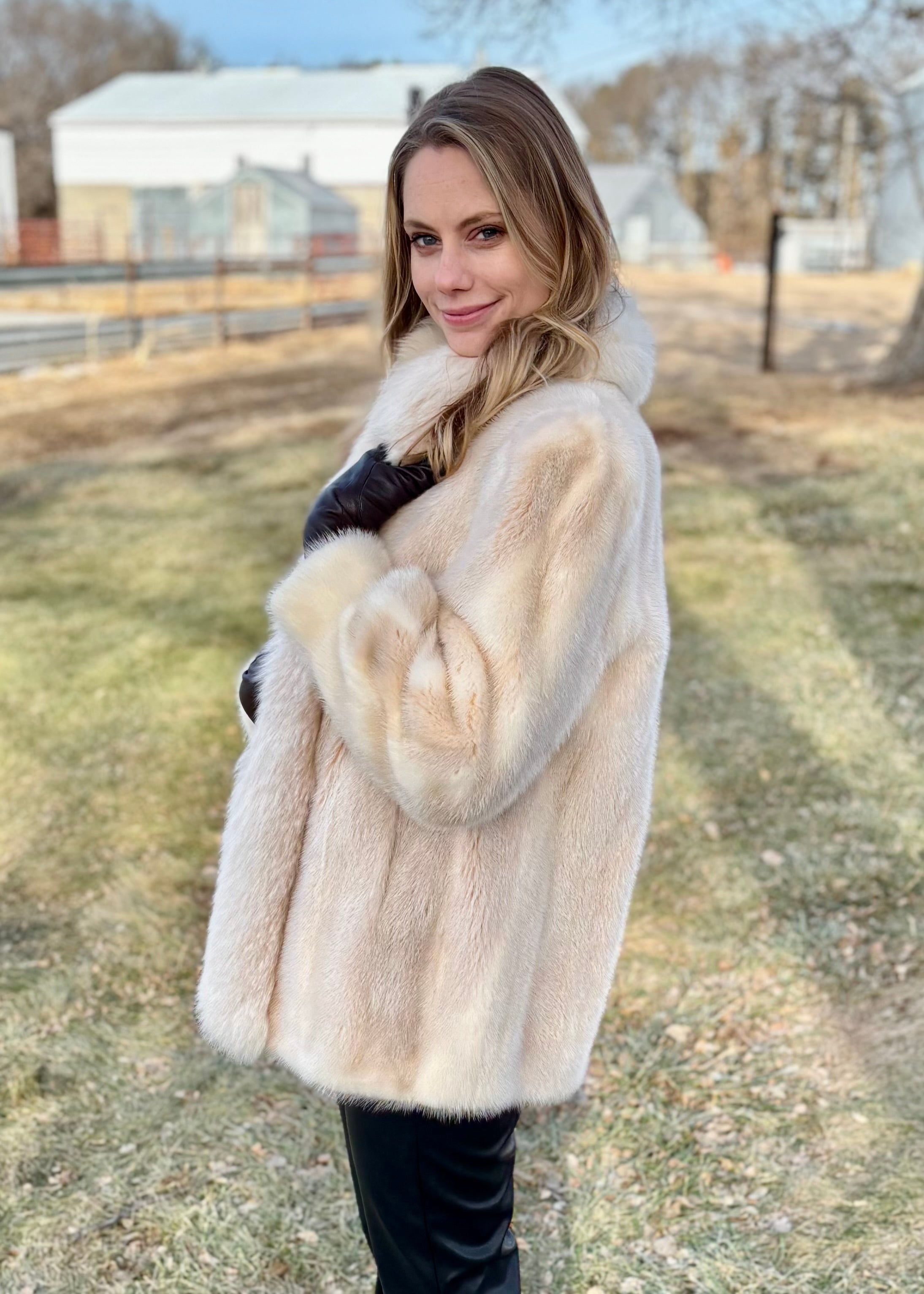 Sz M Genuine Pearl Mink/Fox Trim Jacket – Dakota Darling