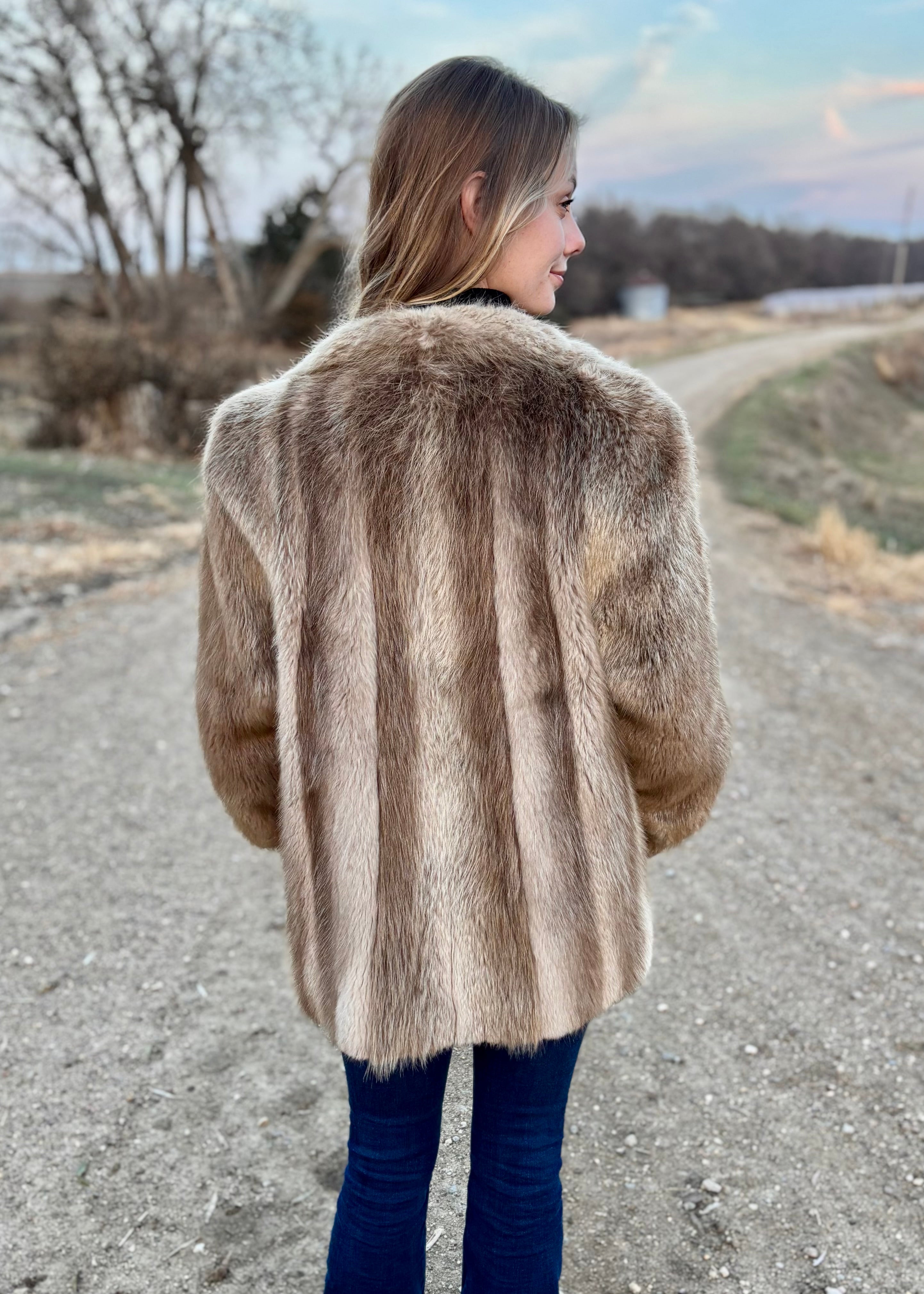 SACRA サクラ DOUBLEFACE BEAVER JACKET Sz L Genuine Beaver Jacket – Dakota Darling