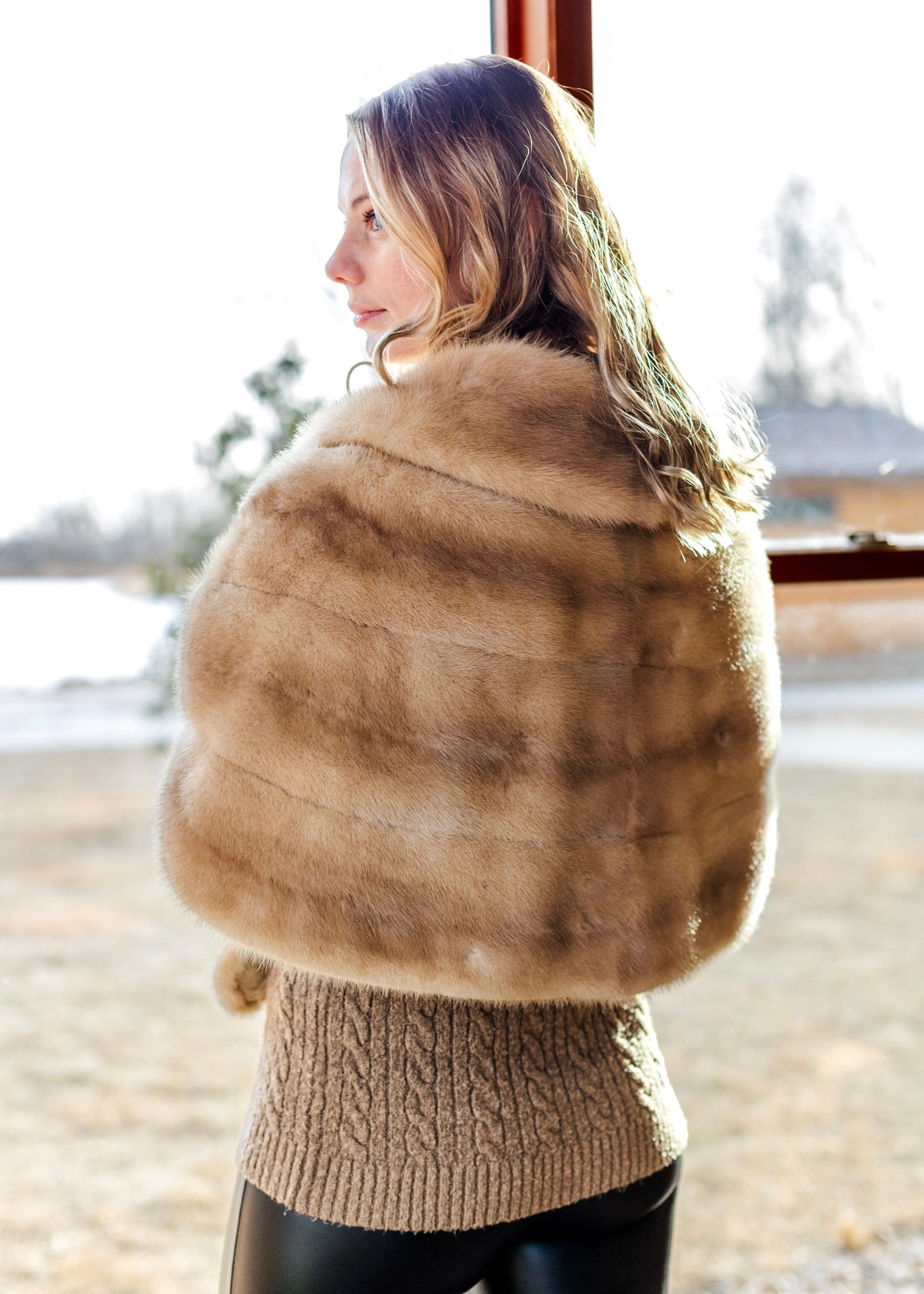 Genuine Palomino Mink Stole – Dakota Darling