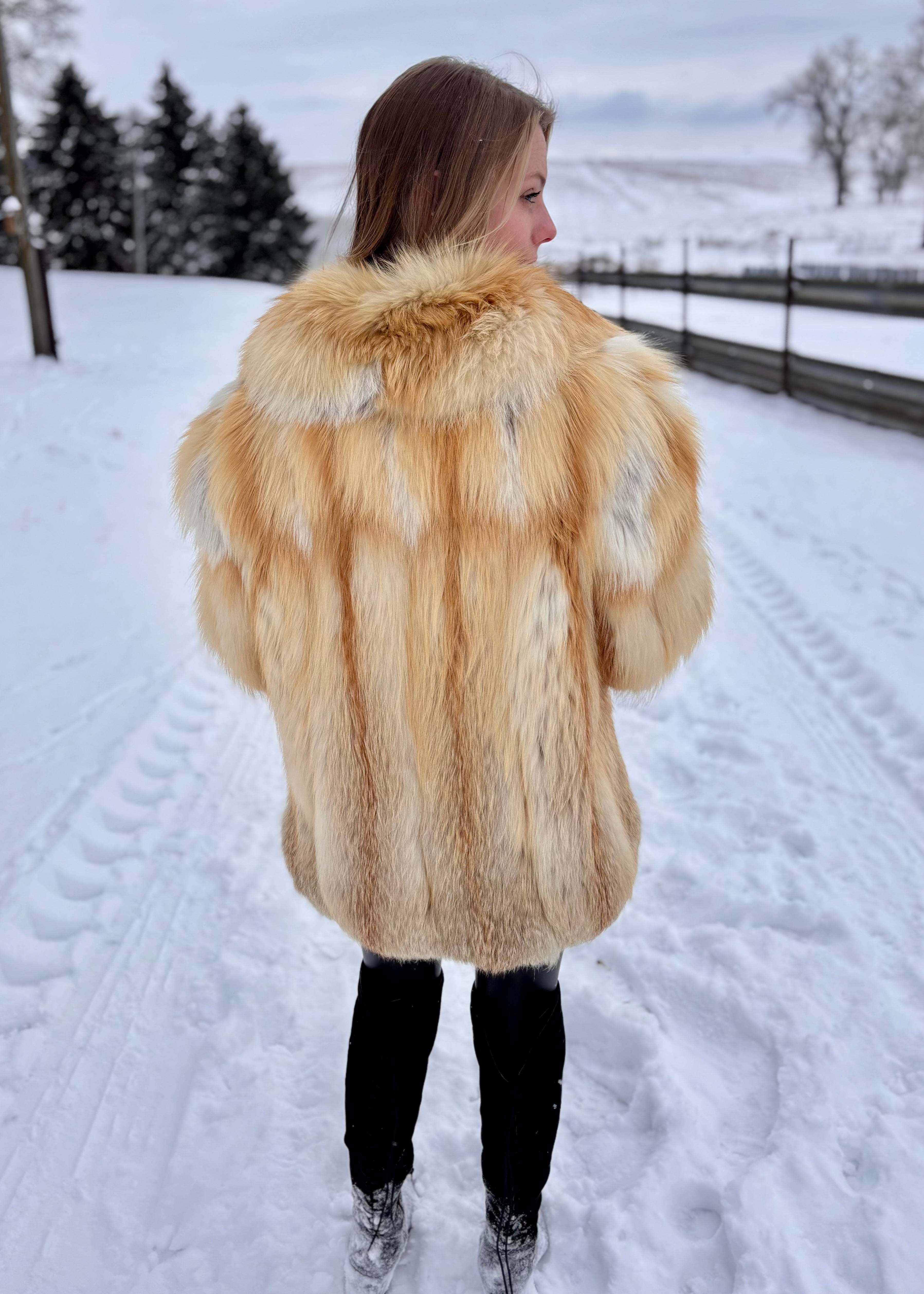 Sz L Genuine Golden Fox Coat – Dakota Darling